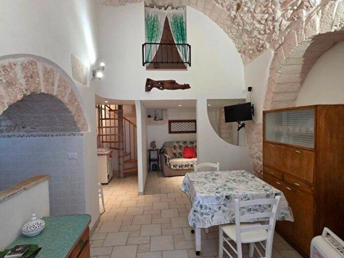 Casa monolocale in affitto in Piazza Giacomo Matteotti, Via Ludovico Corso Umberto I Vittorio Emanuele, Ostuni