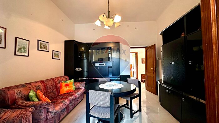 Appartamento bilocale in vendita in Via Montegrappa, Sassari