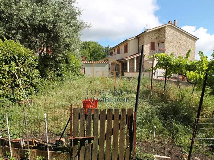 Appartamento quadrilocale in vendita in Casole DElsa