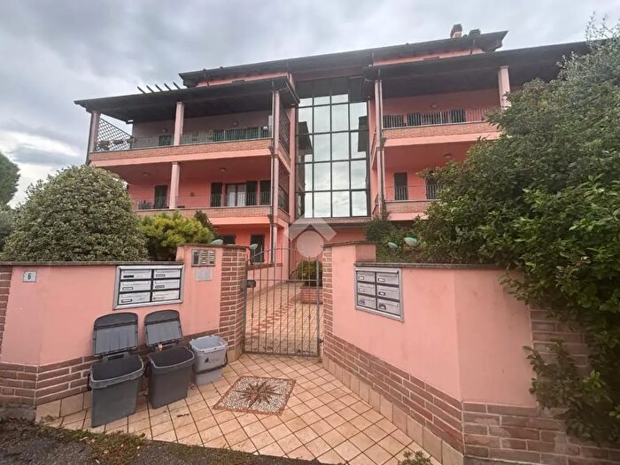 Appartamento trilocale in vendita in Via delle Acque, Ravenna