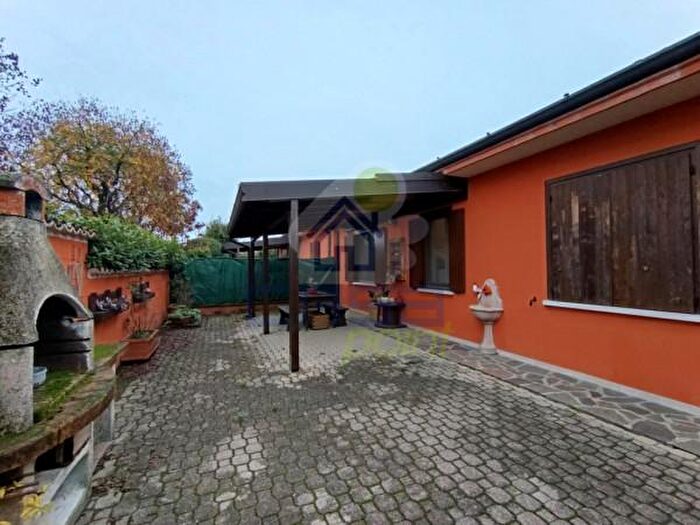 Casa bilocale in vendita in Via Matteotti, Pescarolo Ed Uniti