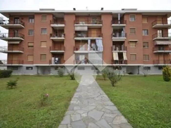 Appartamento bilocale in affitto in Viale Barrilis, Crescentino