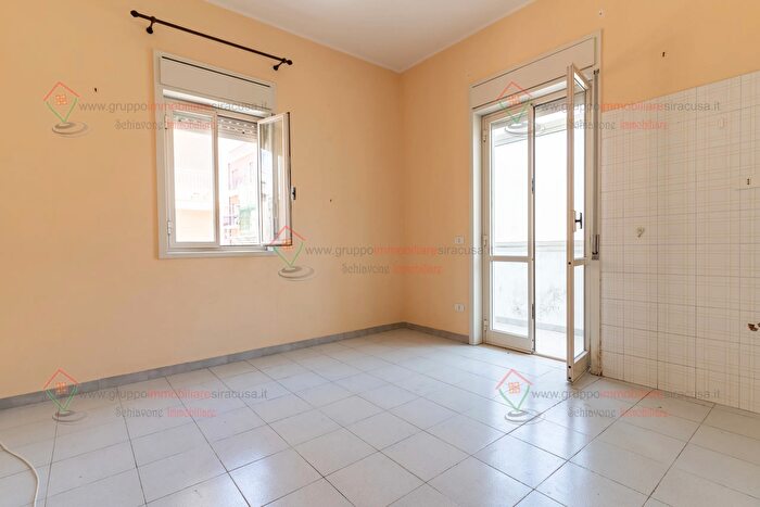 Casa trilocale in vendita in Siracusa