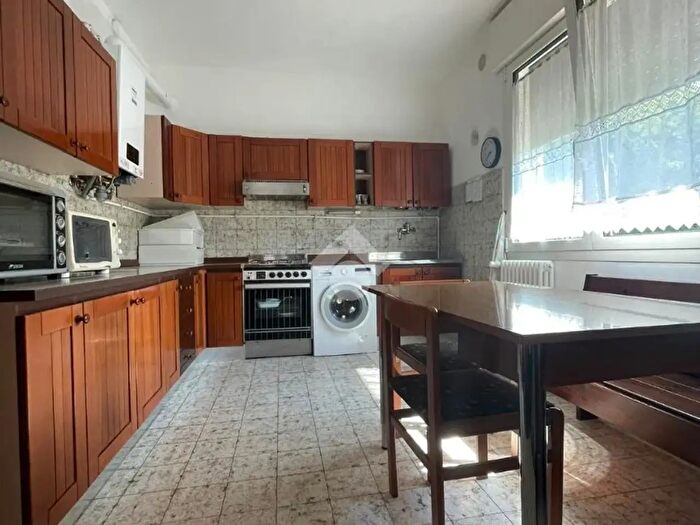 Casa trilocale in affitto in Bassano Del Grappa