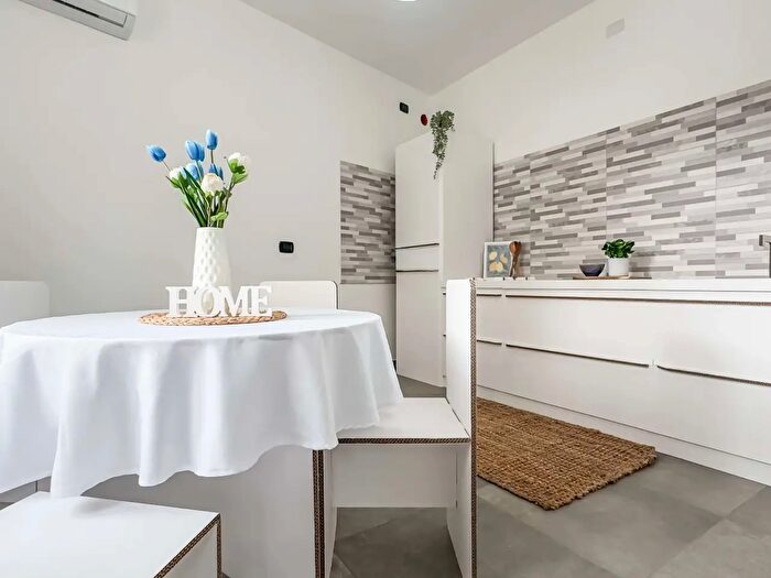 Appartamento trilocale in vendita in Via Montanaru, Selargius