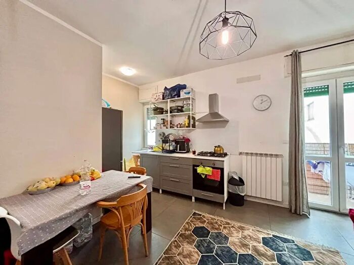 Appartamento bilocale in vendita in Via Voltaire, Cinisello Balsamo