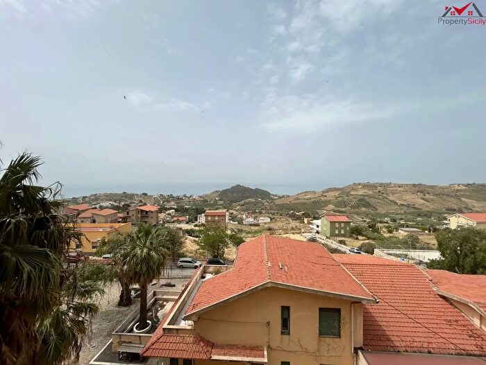 Appartamento con 5 locali in vendita in Realmonte