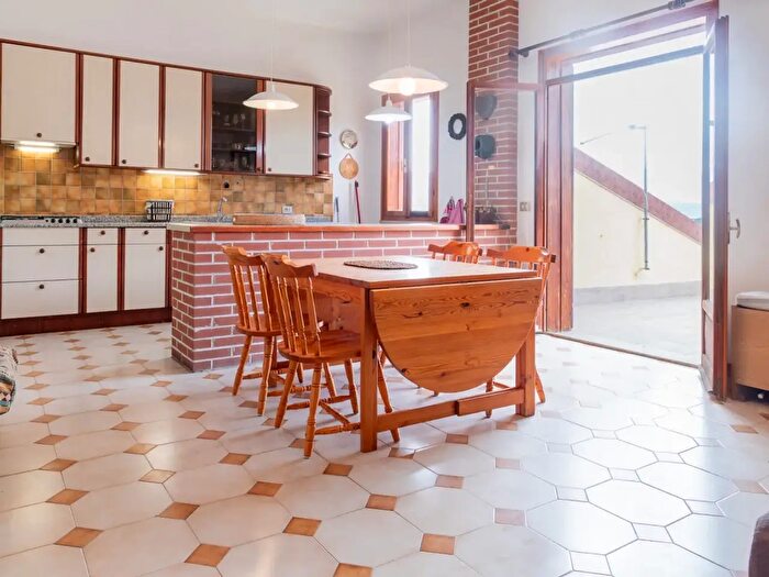 Appartamento quadrilocale in vendita in Via Montelatu, Siniscola