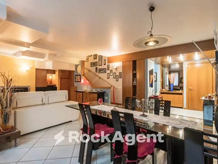 Appartamento quadrilocale in vendita in Via della Vittoria, Bonate Sopra