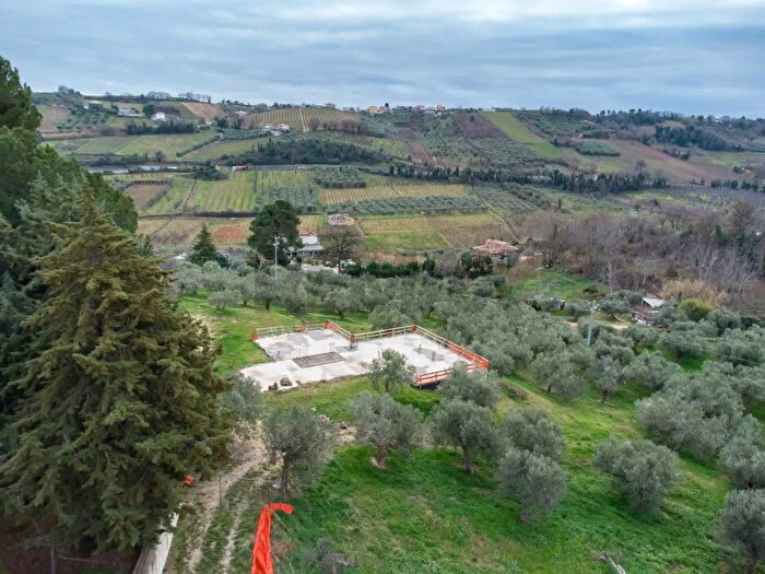 Casa con 6 locali in vendita in San Giovanni Teatino