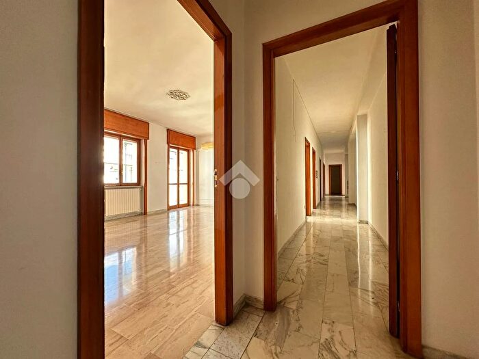 Appartamento con 5 locali in vendita in Viale di Levante, Cerignola