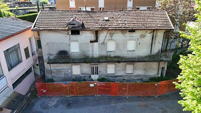 Casa con 6 locali in vendita in Vicolo Cave, Palazzolo SullOglio