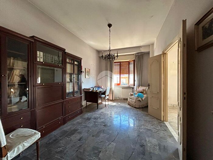 Appartamento trilocale in vendita in Corso Giuseppe Garibaldi, Afragola