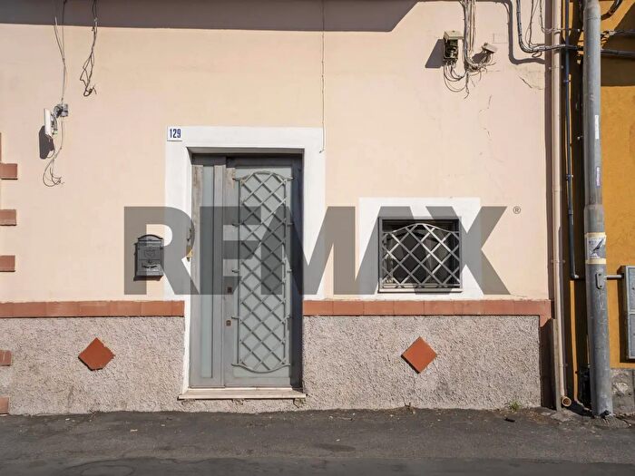 Casa trilocale in affitto in Via Girolamo Gravina, Catania