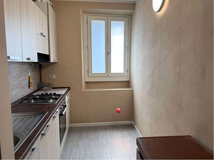 Appartamento trilocale in affitto in VIA SANSONE, Piazzale Milano Stazione, Piacenza