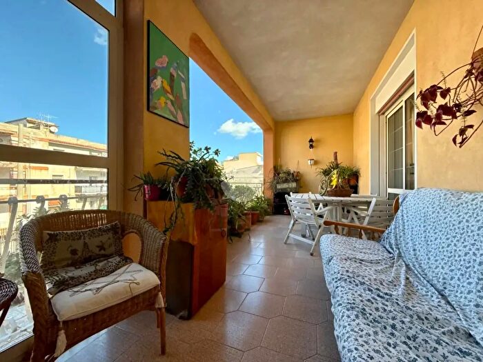 Appartamento quadrilocale in vendita in Via Don l Sturzo, Carini