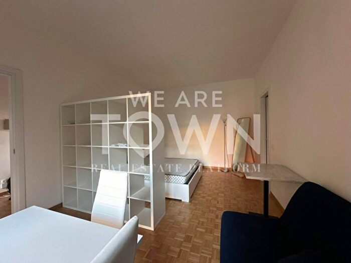 Appartamento monolocale in affitto in Via Andrea Maffei, Montenero, Milano