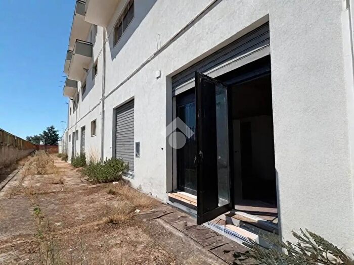 Appartamento bilocale in vendita in Via Strada Statale, Sellia Marina