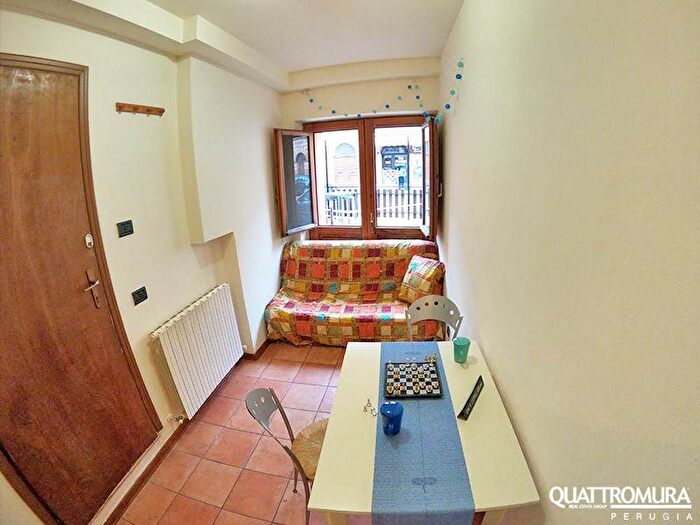 Appartamento bilocale in affitto in Borgo Giugno, Centro Storico, Perugia