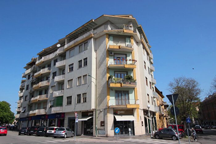 Appartamento quadrilocale in vendita in Corso Manacorda, Casale Monferrato