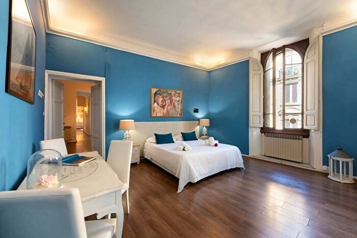 Appartamento in affitto in Via degli Speziali, Firenze