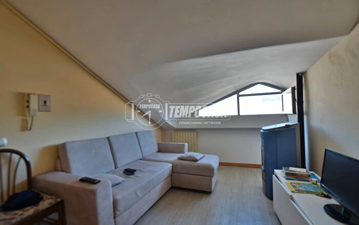 Appartamento trilocale in vendita in Via Sennen Bigiaretti, Matelica