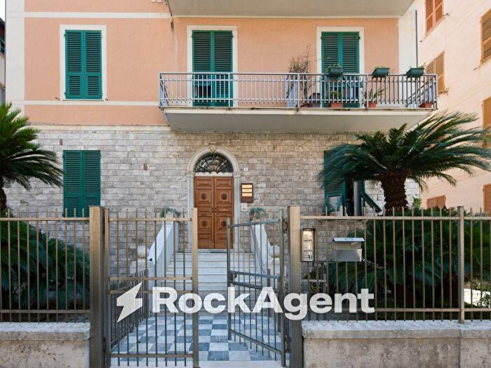 Casa monolocale in vendita in Corso Angelo Gianelli, Centro, Chiavari