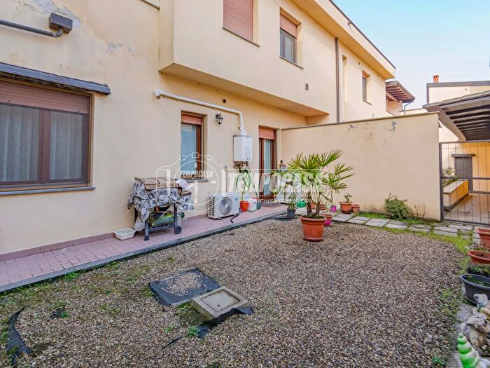 Appartamento quadrilocale in vendita in Strada Pavese, Mortara