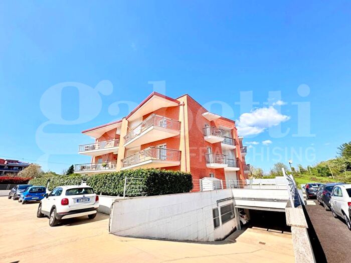 Appartamento con 5 locali in affitto in Via Rita Levi Montalcini Loc Macinanti snc, Valmontone