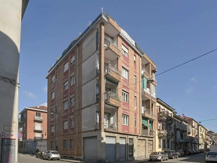 Appartamento bilocale in vendita in Via Leini, Torino