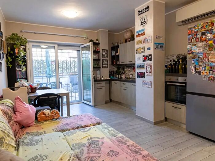 Appartamento bilocale in vendita in Via Francesco Ierace, Roma