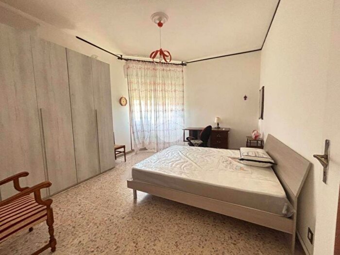 Appartamento con 5 locali in affitto in Via Trento, Lincoln, Caserta