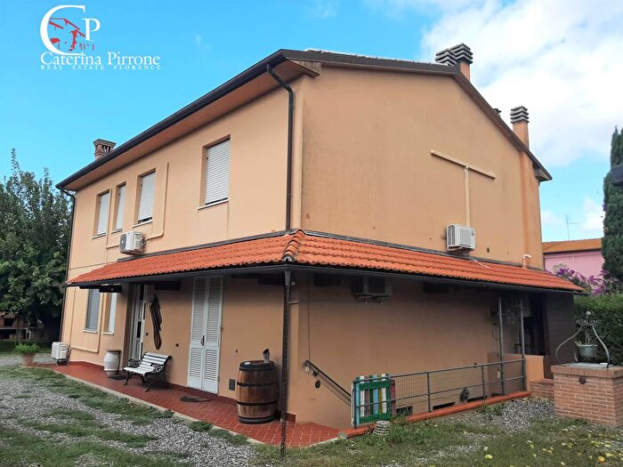 Casa con 9 locali in vendita in Stradone del Belvedere, Rosignano Marittimo