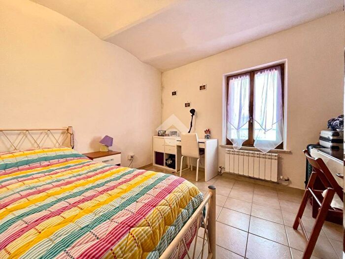 Appartamento quadrilocale in affitto in Via della Rondine, Elce, Perugia