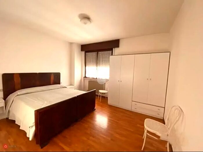 Appartamento trilocale in vendita in Via Capodistria, Treviso