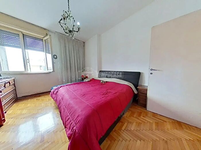Appartamento trilocale in vendita in Viale Milano, Vicenza