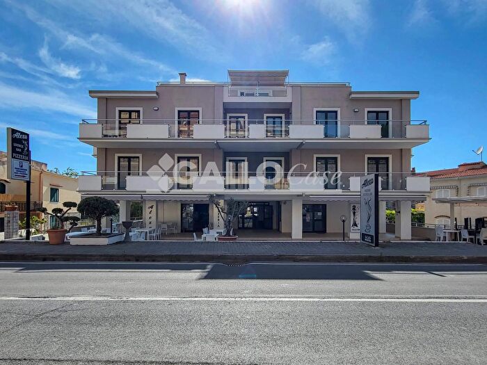 Appartamento trilocale in vendita in Via G Fortunato Belvedere Marittimo, Belvedere Marittimo