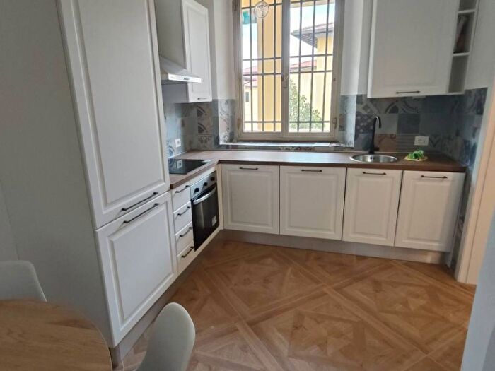 Appartamento quadrilocale in affitto in Viale Alessandro Guidoni, Firenze Nova, Firenze