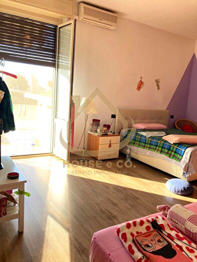 Appartamento monolocale in vendita in Viale dei Mille, Vigevano