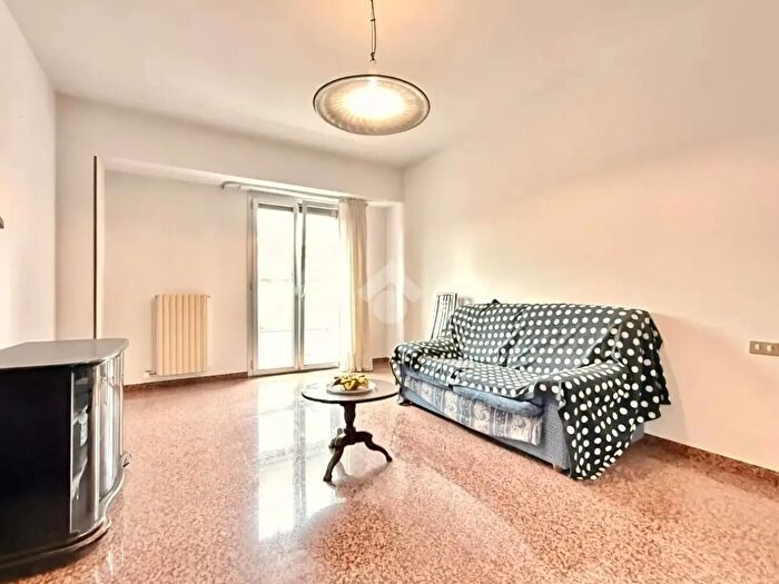 Appartamento con 5 locali in vendita in Via dei Girasoli, Ascoli Piceno