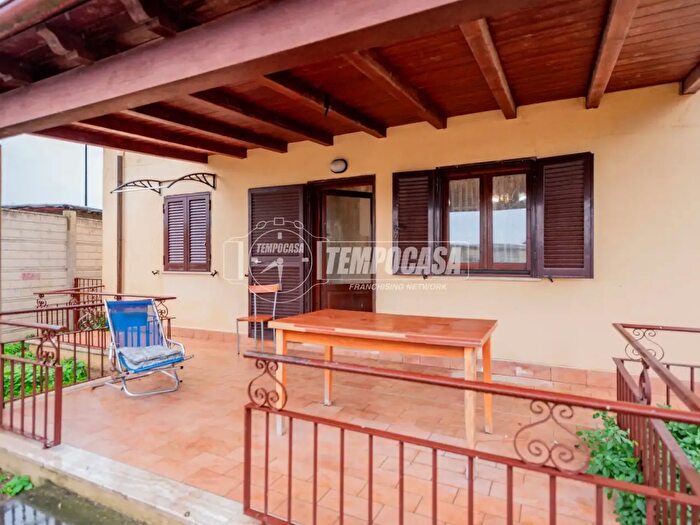 Casa trilocale in vendita in Via della Stazione di Maccarese MaccareseStazione, Fiumicino