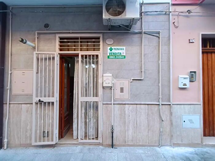 Appartamento trilocale in vendita in Via Baracca, San Severo