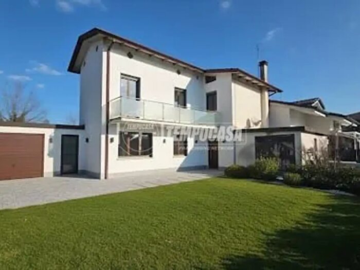 Casa quadrilocale in vendita in Jesolo