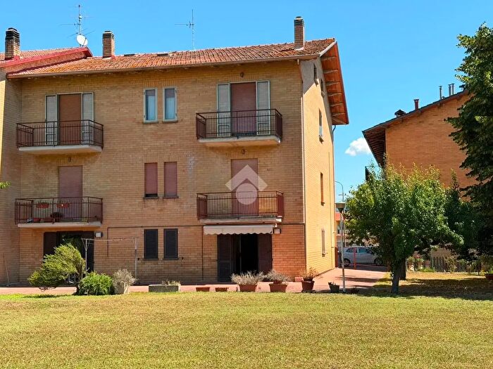Appartamento con 5 locali in vendita in Via dell'Acqua Sulfurea, Gubbio