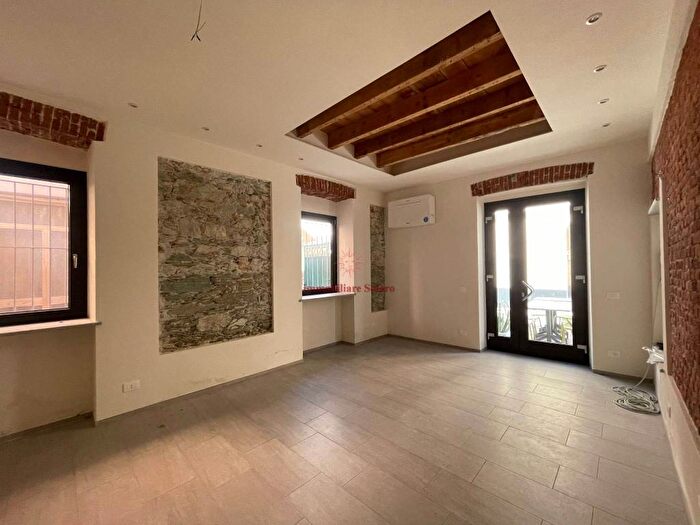 Casa monolocale in affitto in Vico San Celso, Centro, Varazze