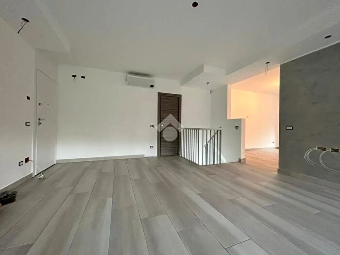 Appartamento quadrilocale in vendita in Via Giuseppe Verdi, Basiglio