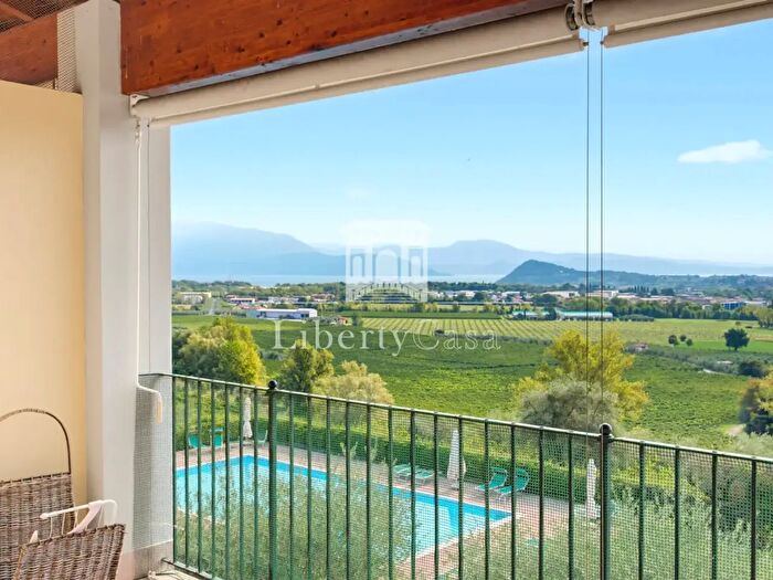 Appartamento bilocale in vendita in Via Monte Zaldo, Polpenazze del Garda
