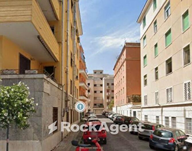 Appartamento bilocale in vendita in Via Pandolfo I, Roma