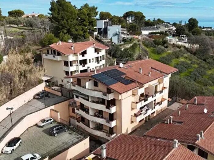 Appartamento quadrilocale in vendita in Via Spagnuolo, Montesilvano