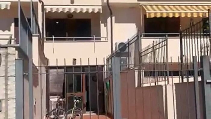 Casa con 6 locali in vendita in Via Telemaco Sperlonga Mare, Sperlonga